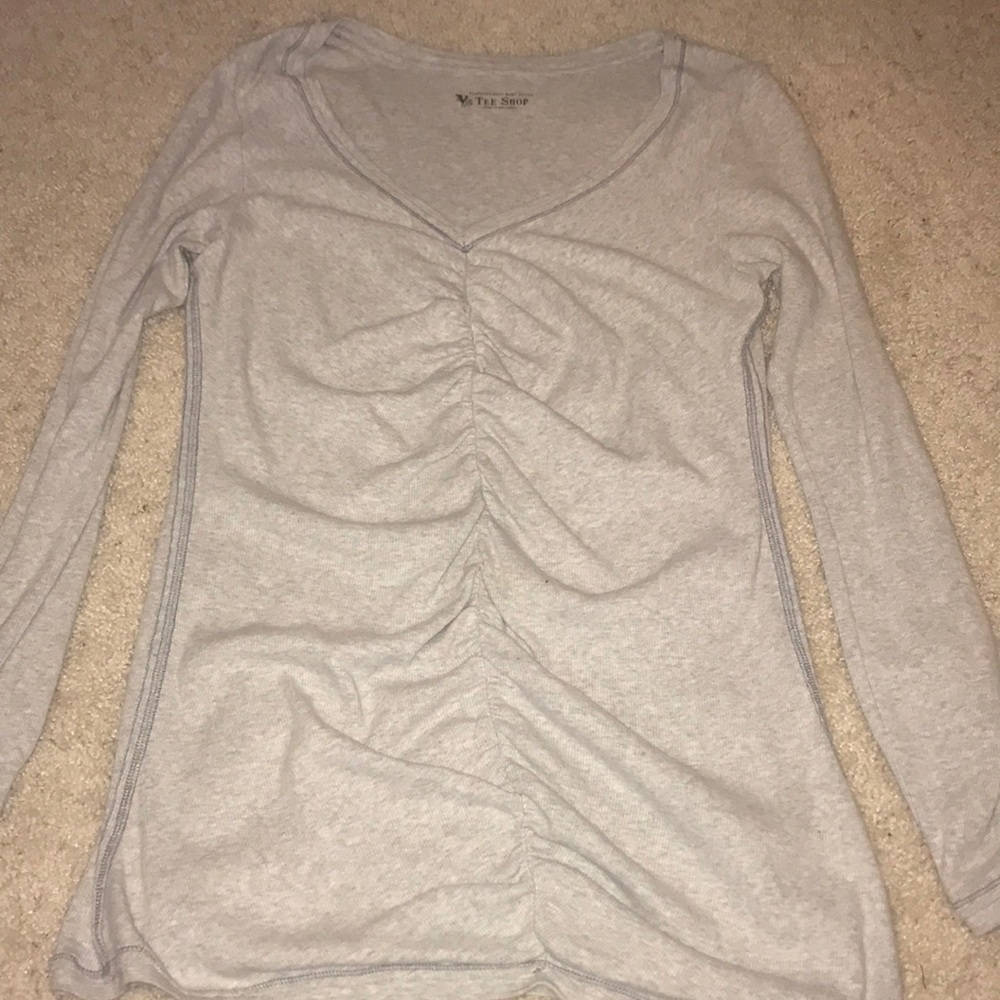 Gray top